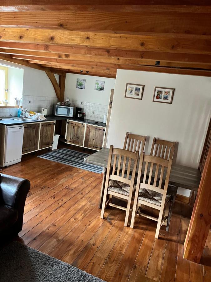 Chez Jallot - Upper Gite Vidaillat Luaran gambar